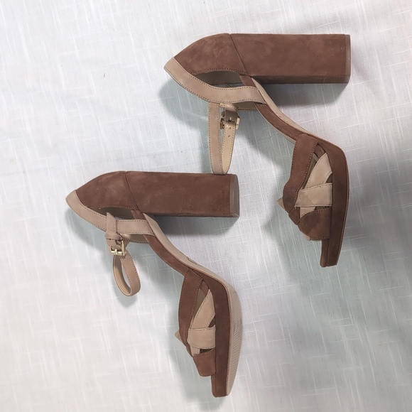 Michael Kors sandals, brown tan leather, thick heel, women's sz 9 - Picture 7 of 12